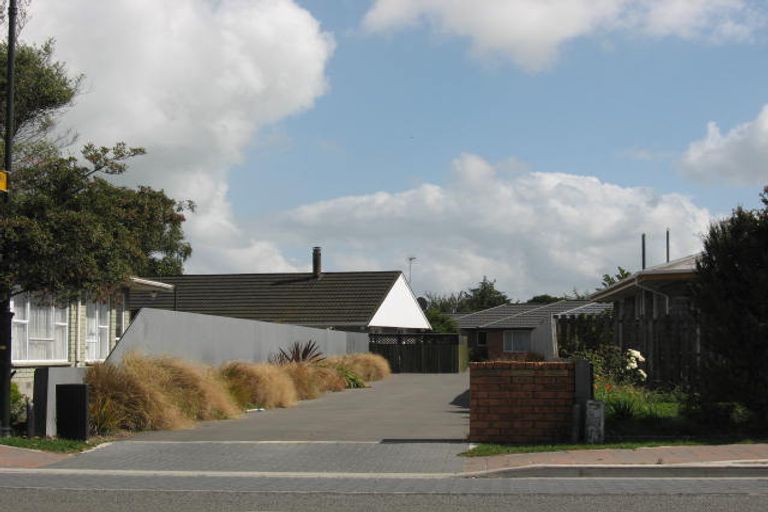 Photo of property in 530 Springs Road, Prebbleton, 7604