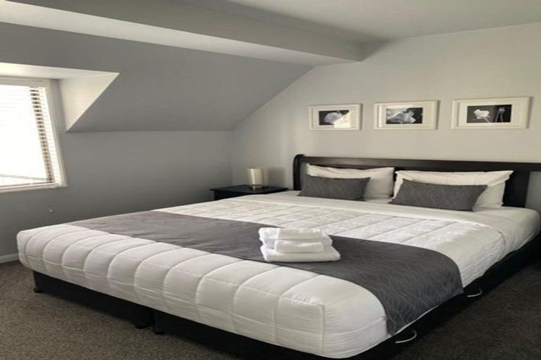 Photo of property in 4j Aubrey Street, Akaroa, 7520