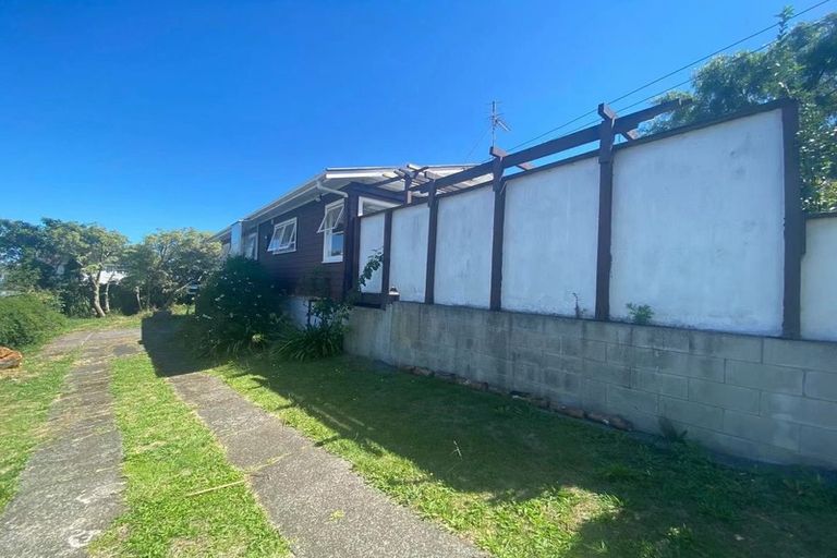 Photo of property in 4 Lympne Lane, Mangere, Auckland, 2022