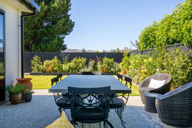 Photo of property in 12 Walker Place, Alexandra, 9320