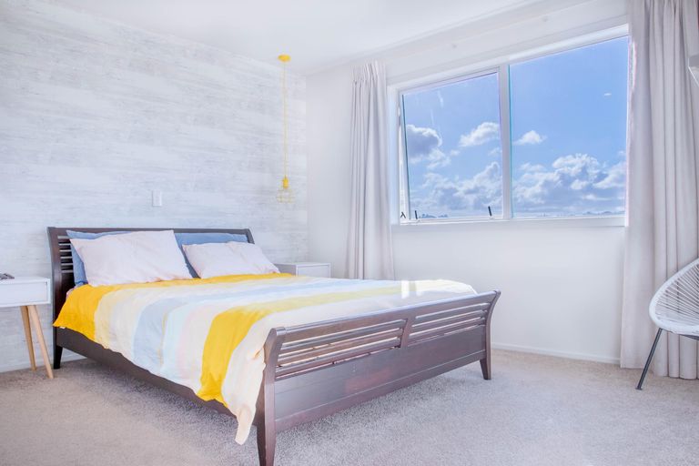 Photo of property in 30 Surfers Avenue, Waihi Beach, 3611