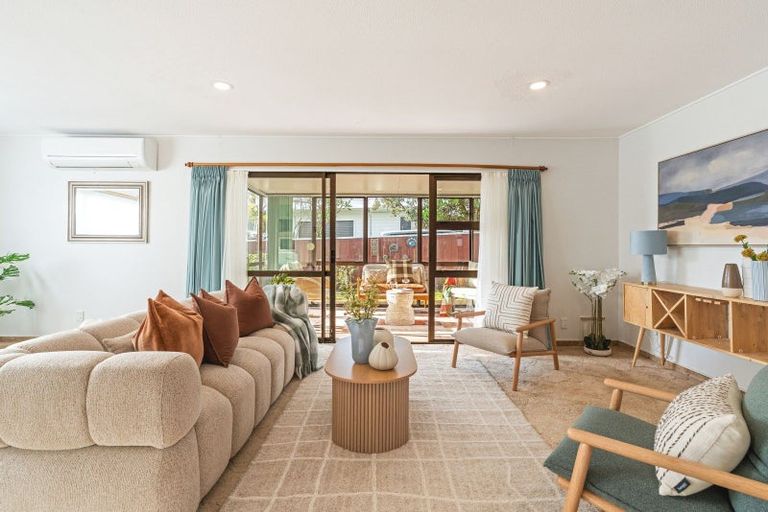 Photo of property in 34 Norfolk Crescent, Otaki Beach, Otaki, 5512