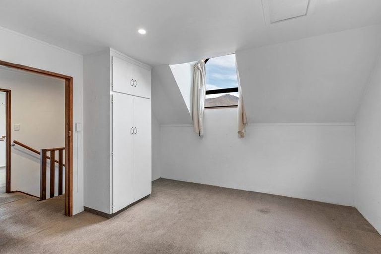 Photo of property in 22 Rata Street, Wanaka, 9305