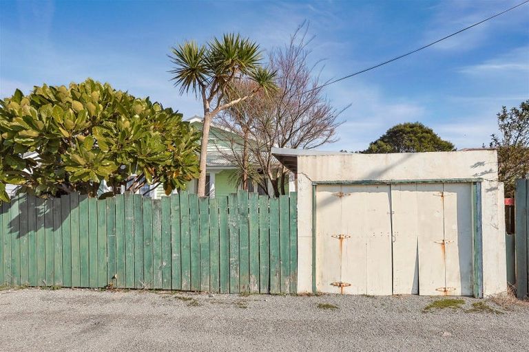 Photo of property in 34 Derby Street, Westport, 7825