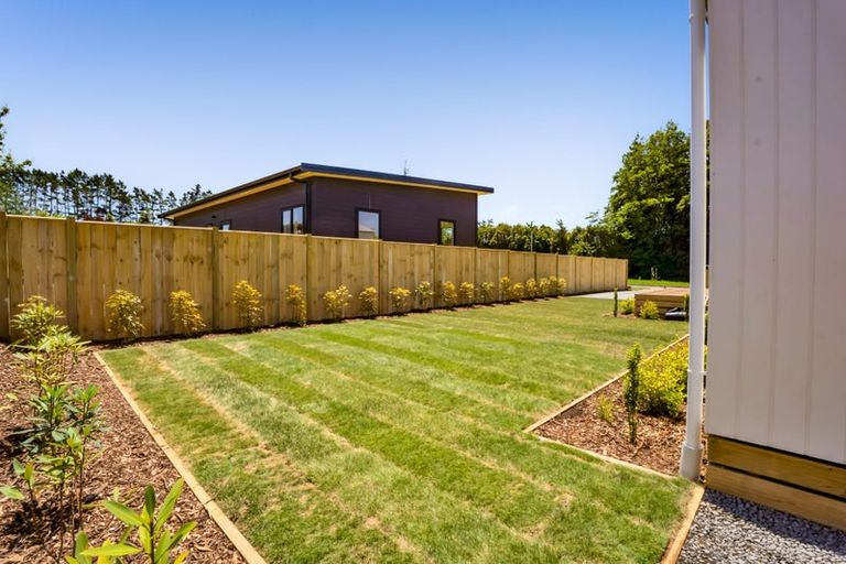 Photo of property in 11 Horoeka Street, Inglewood, 4330