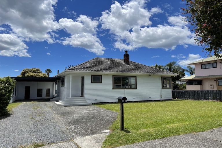 Photo of property in 1/19 Halsey Road, Manurewa, Auckland, 2102