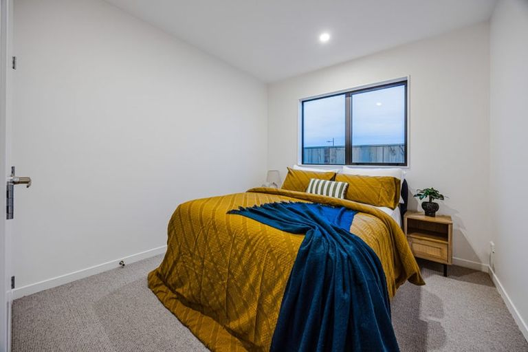 Photo of property in 8 Ihi Place, Karaka, 2578