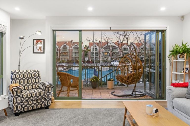Photo of property in 41 Waterside Crescent, Gulf Harbour, Whangaparaoa, 0930
