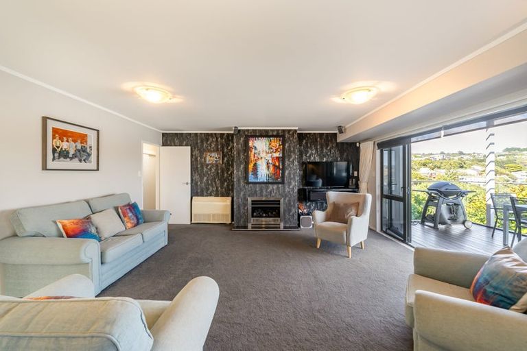 Photo of property in 14 Spinnaker Drive, Whitby, Porirua, 5024