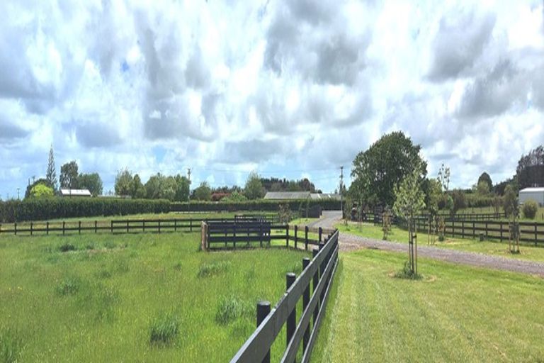 Property details for 83 Settlement Road, Puni, Pukekohe, 2678