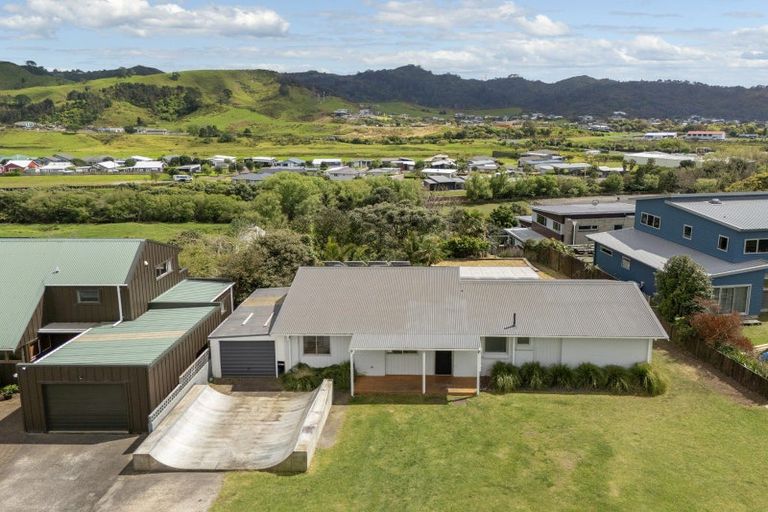 Photo of property in 1 Farm Road, Waihi Beach, 3611