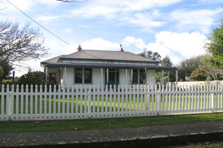 Photo of property in 10 Nelson Street, Feilding, 4702