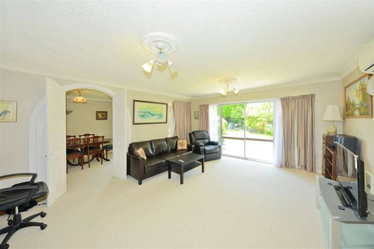 Photo of property in 368a Yaldhurst Road, Russley, Christchurch, 8042