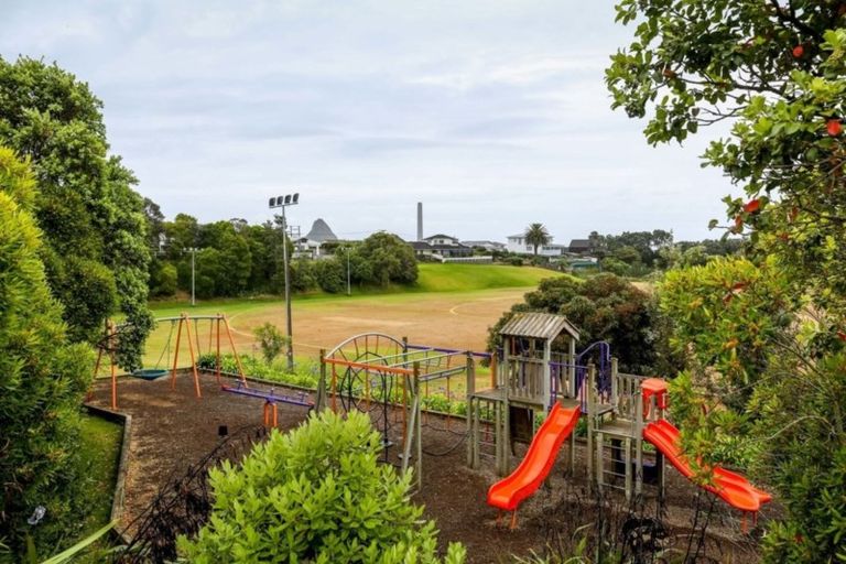 Photo of property in 7 Lyn Street, Lynmouth, New Plymouth, 4310