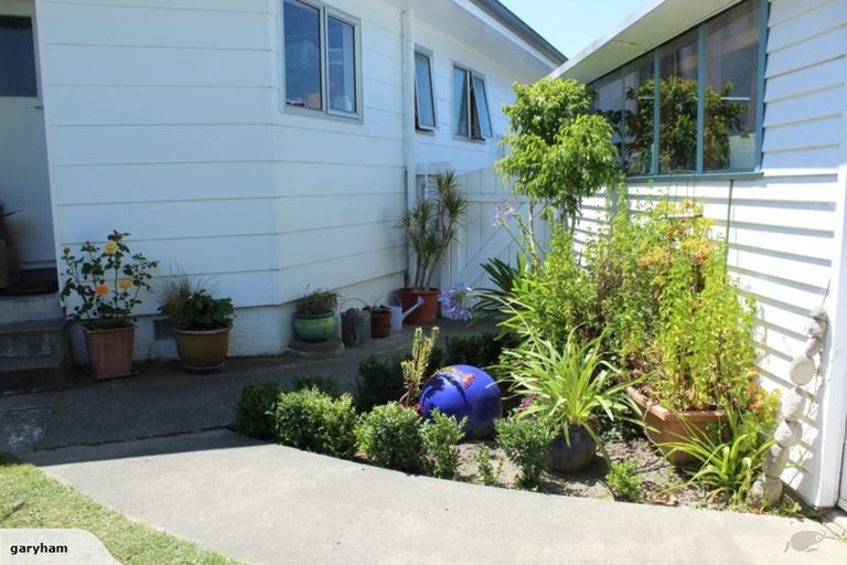 Photo of property in 1 Argyll Crescent, Tamatea, Napier, 4112