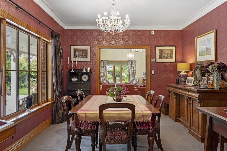 Photo of property in 12 Glenburn Place, Avonhead, Christchurch, 8042