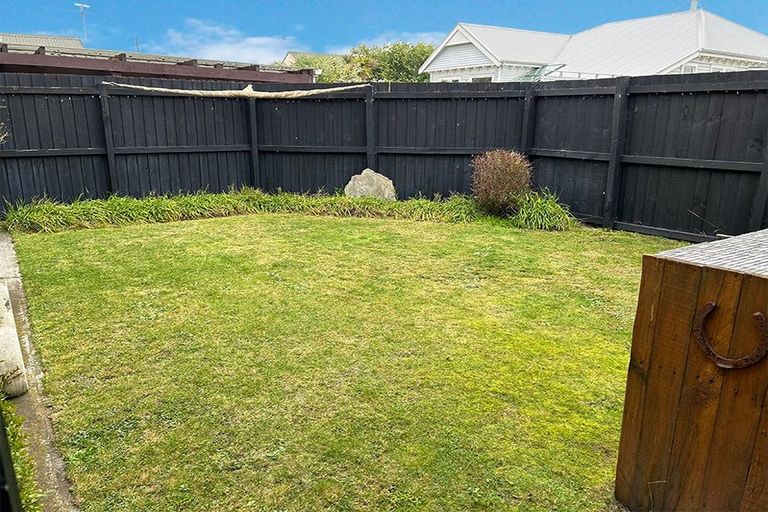 Photo of property in 2/12 Brittan Street, Linwood, Christchurch, 8011