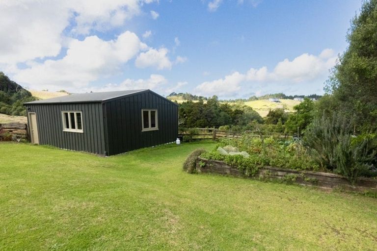Photo of property in 523 Ormiston Road, Flat Bush, Manurewa, 2576