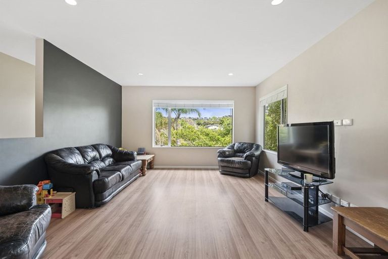 Photo of property in 6 Greenway Rise, Gulf Harbour, Whangaparaoa, 0930