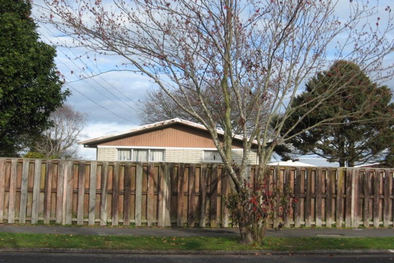 Photo of property in 45 Northolt Road, Fairview Downs, Hamilton, 3214
