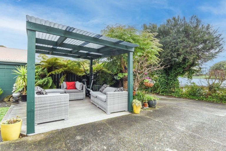 Photo of property in 50a Milton Terrace, Picton, 7220