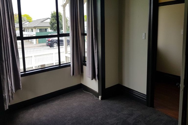 Photo of property in 102 Mcgrath Street, Napier South, Napier, 4110