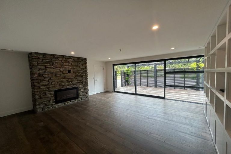 Photo of property in 11 Old Racecourse Road, Albert Town, Wanaka, 9305
