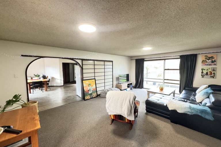 Photo of property in 56 Kentucky Way, Awapuni, Palmerston North, 4412