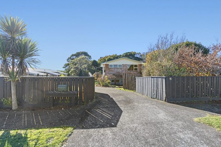Photo of property in 15 Clifton Drive, Waitara, 4320