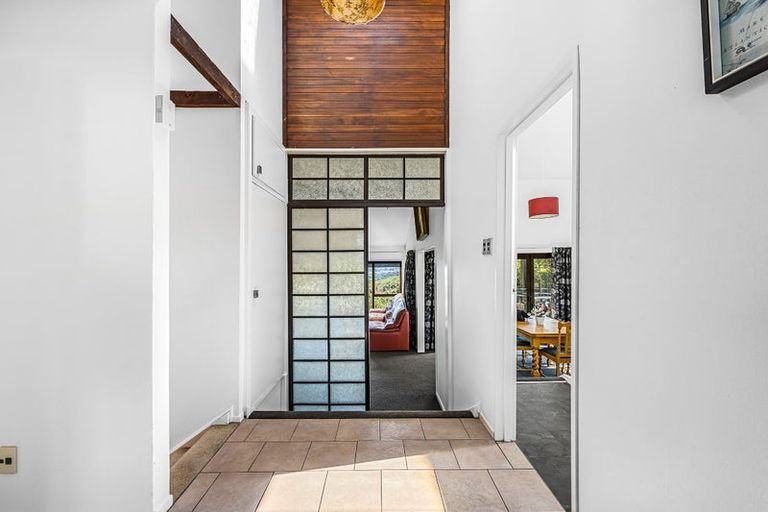 Photo of property in 12 Pentre Terrace, Cashmere, Christchurch, 8022