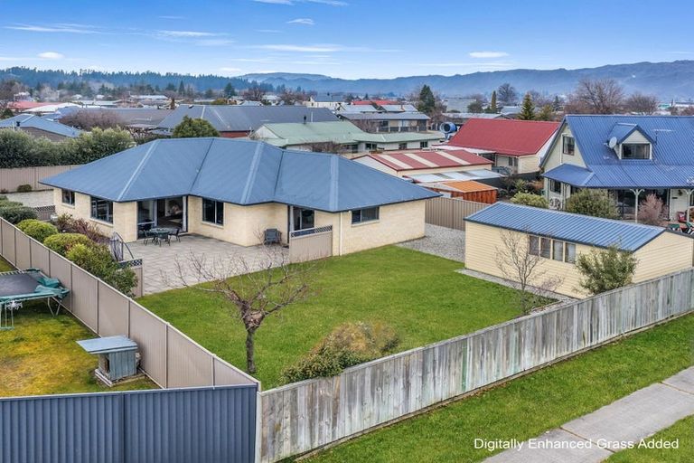 Photo of property in 79 Larch Crescent, Alexandra, 9320