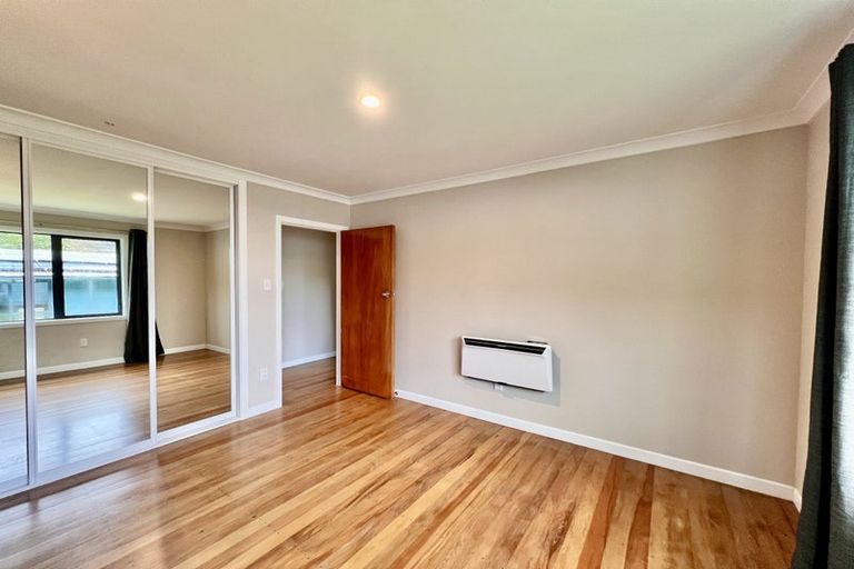 Photo of property in 45 Gillespies Road, Birchville, Upper Hutt, 5018