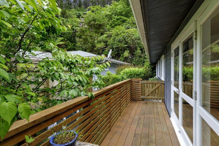 Photo of property in 145a Pinehaven Road, Pinehaven, Upper Hutt, 5019