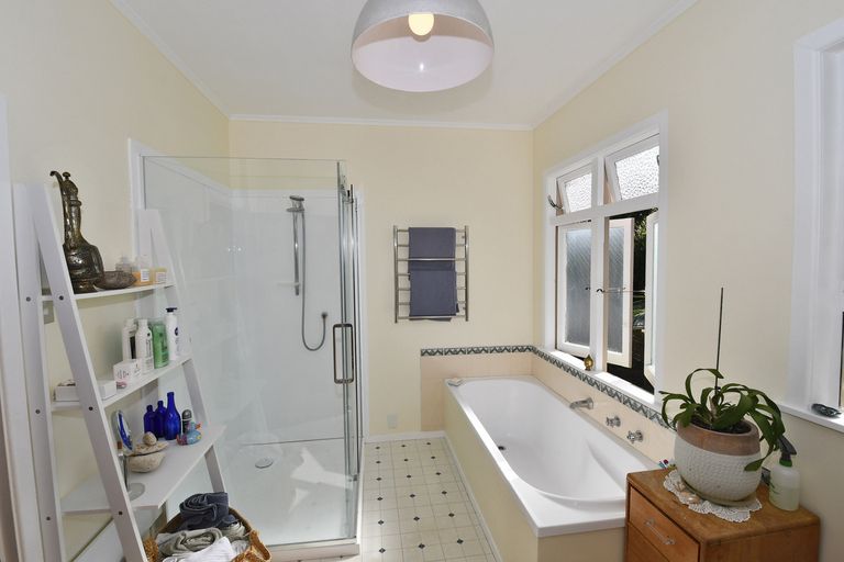 Photo of property in 21 Pakiri Road, Leigh, Warkworth, 0985