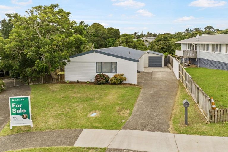 Photo of property in 35 Huia Street, Waiuku, 2123