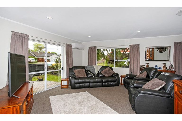 Photo of property in 3 Alpha Street, Papakura, 2110