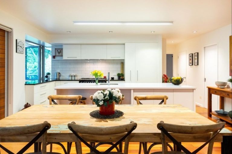 Photo of property in 17b Kopanga Road, Havelock North, 4130