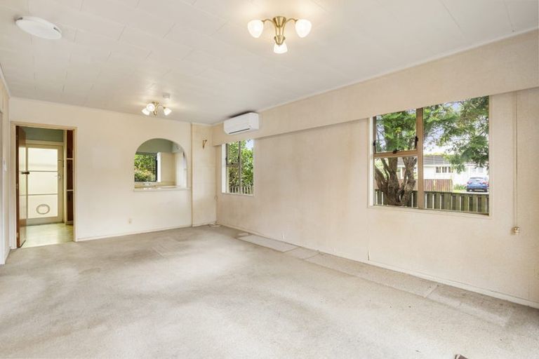 Photo of property in 64a Muir Avenue, Mangere Bridge, Auckland, 2022
