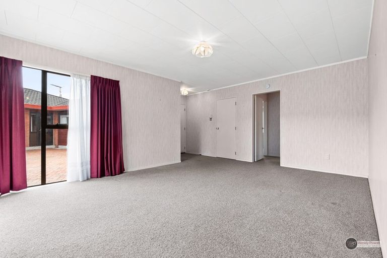 Photo of property in 9 Cooper Street, Taita, Lower Hutt, 5011