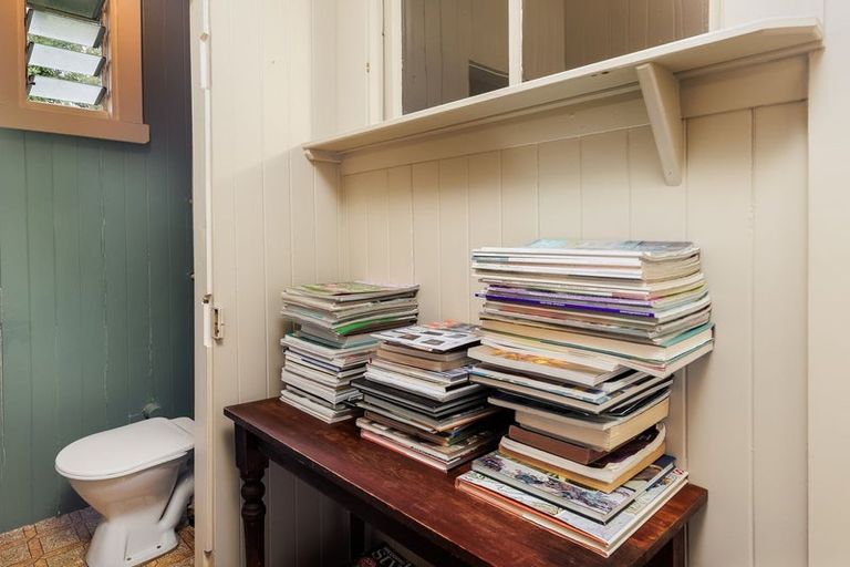 Photo of property in 4 Exeter Street, Waimate, 7924