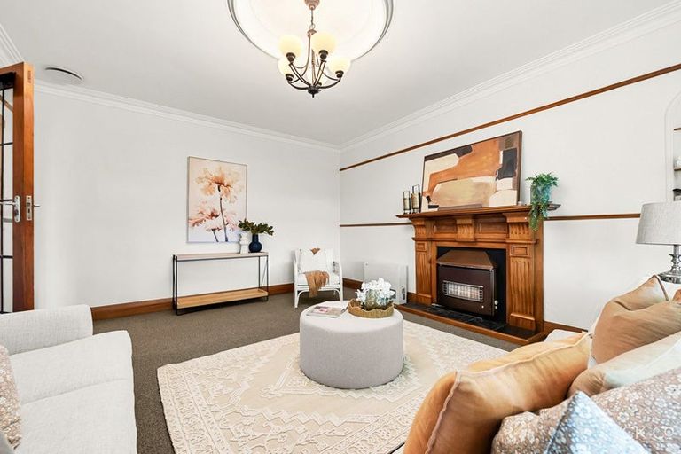 Photo of property in 30 Ludlam Crescent, Woburn, Lower Hutt, 5010