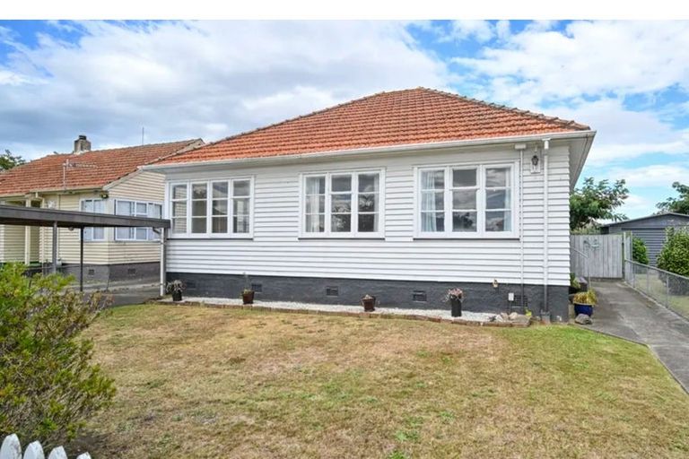 Photo of property in 819 Kowhai Street, Mahora, Hastings, 4120