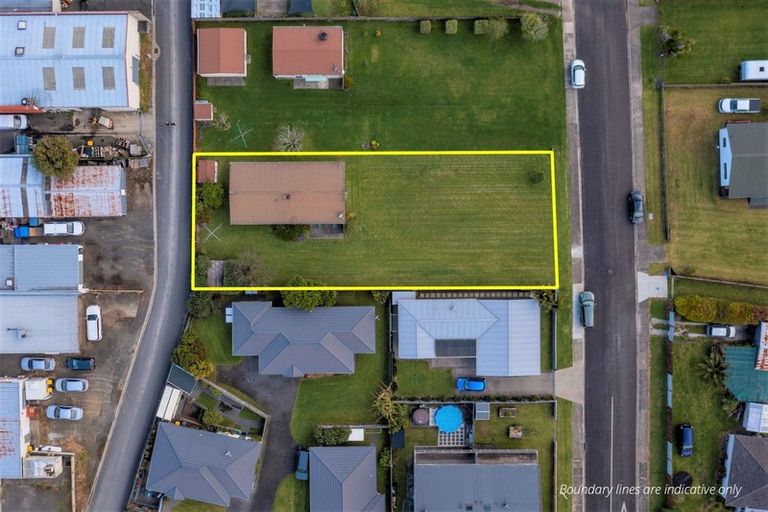 Photo of property in 1a Kenneth Avenue, Whitianga, 3510