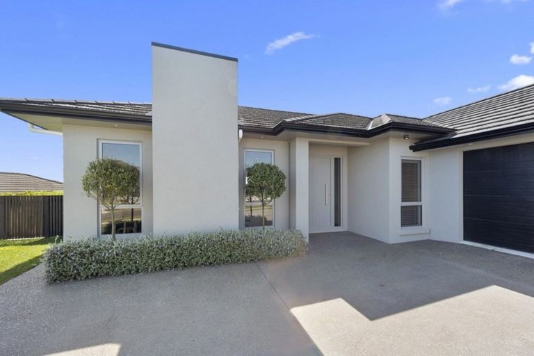 Photo of property in 9 Miranda Place, Flagstaff, Hamilton, 3210