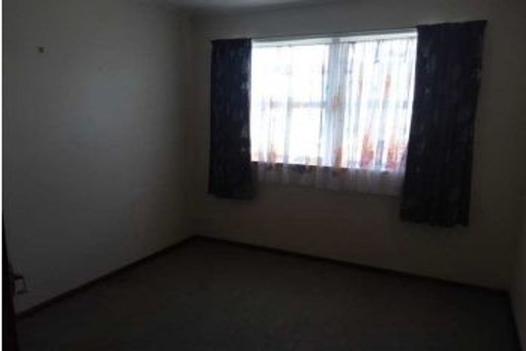 Photo of property in 3 Mark Perreau Place, Foxton, 4814