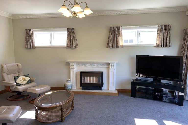 Photo of property in 21 Lincoln Avenue, Epuni, Lower Hutt, 5011