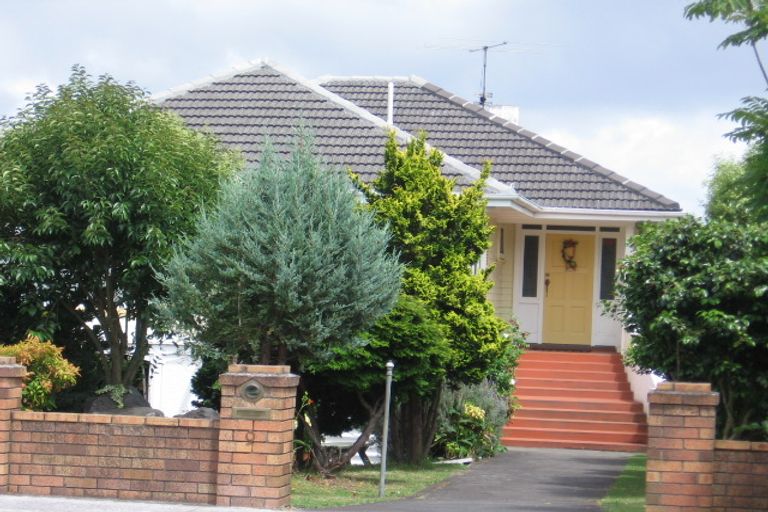 Photo of property in 9 Woodford Road, Mount Eden, Auckland, 1024