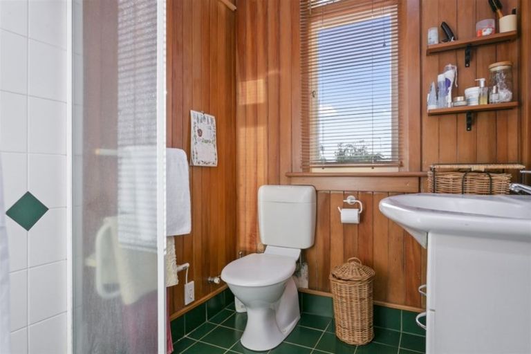 Photo of property in 50 Hamilton Road, Cambridge, 3434