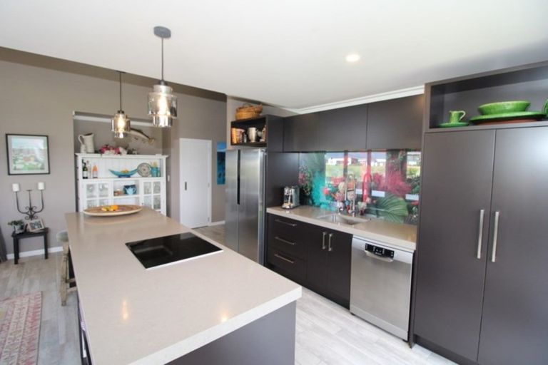 Photo of property in 429 Matarangi Drive, Matarangi, Whitianga, 3592