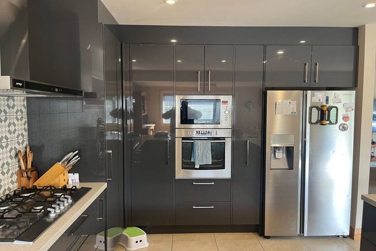 Photo of property in 14 Wairakei Road, Strowan, Christchurch, 8052